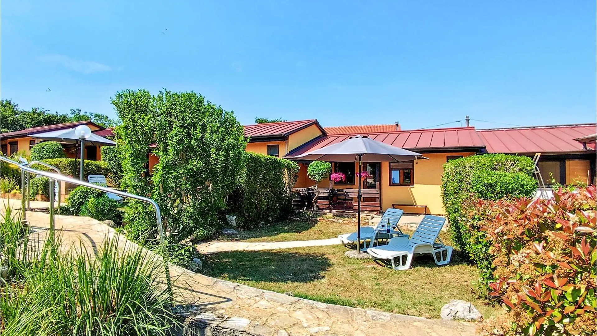 Lovely Apartment In Rovinjsko Selo