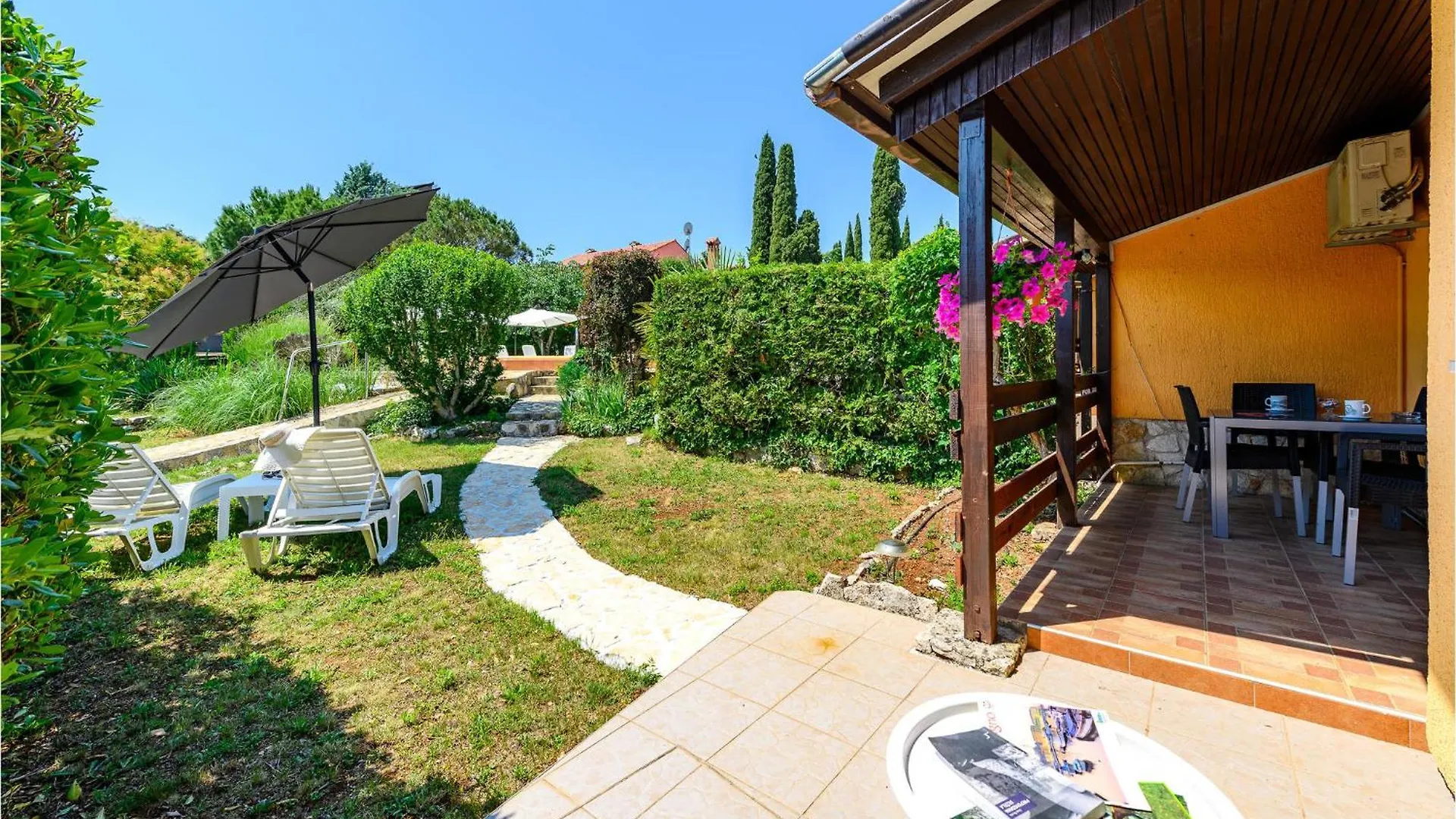 Lovely Apartment In Rovinjsko Selo Croatia