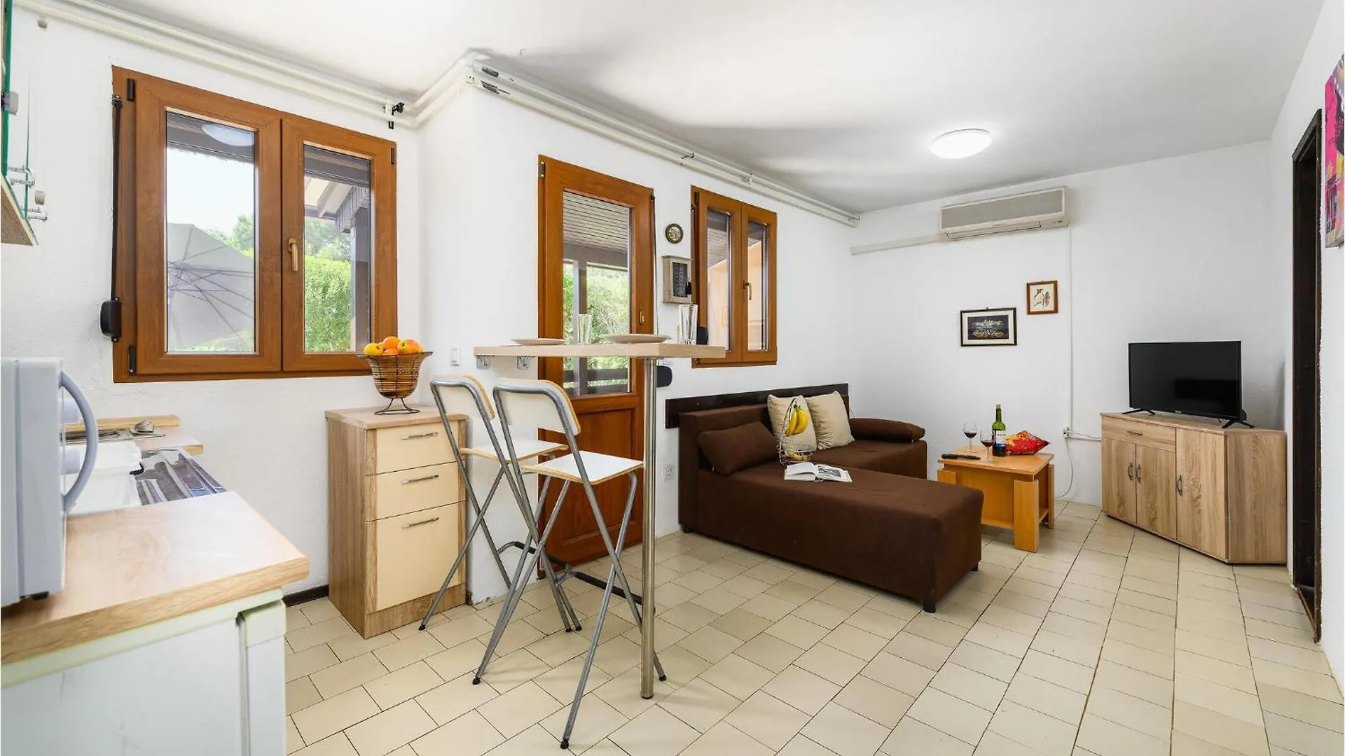Lovely Apartment In Rovinjsko Selo Horvátország
