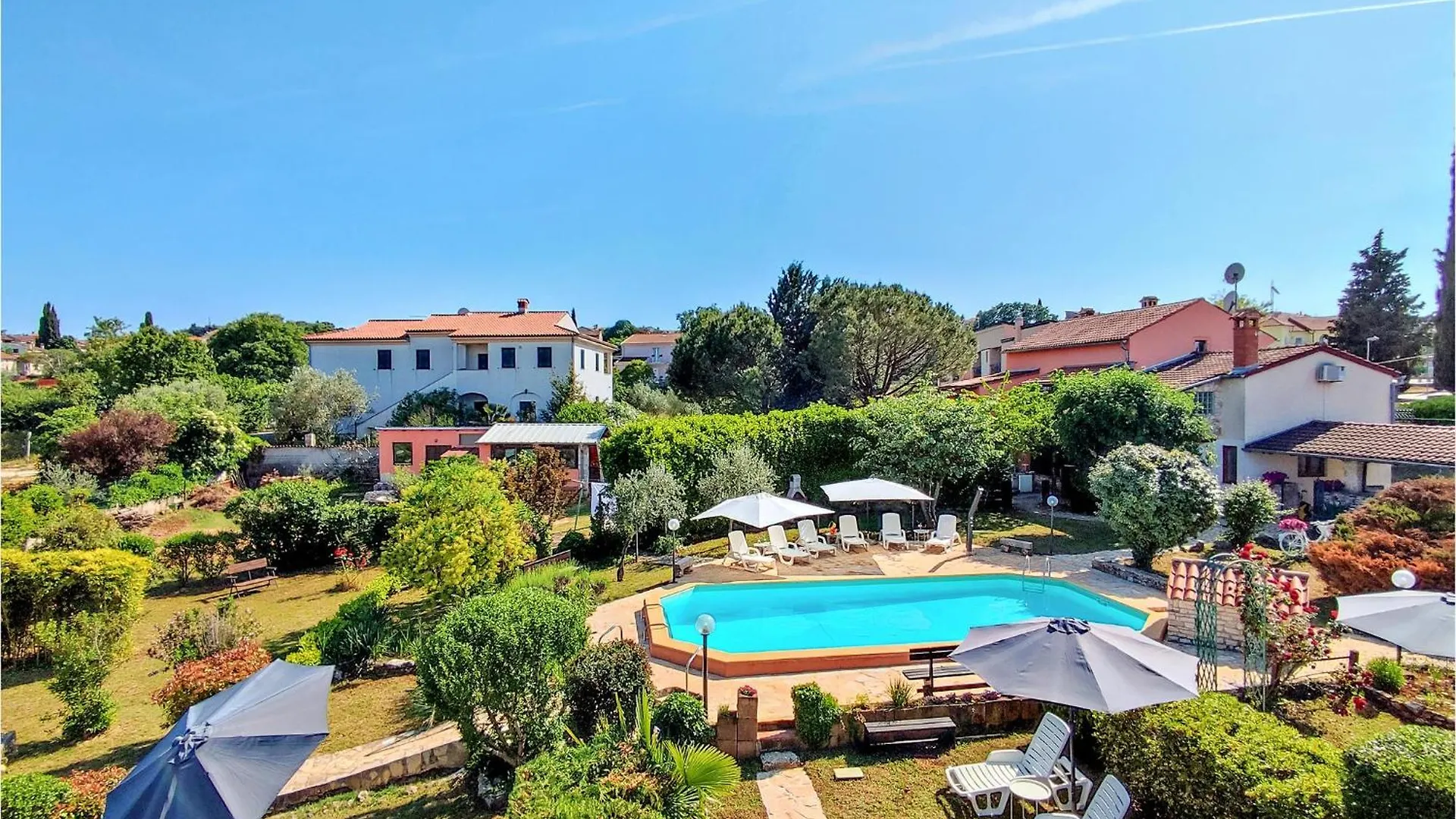 Lovely Apartment In Rovinjsko Selo